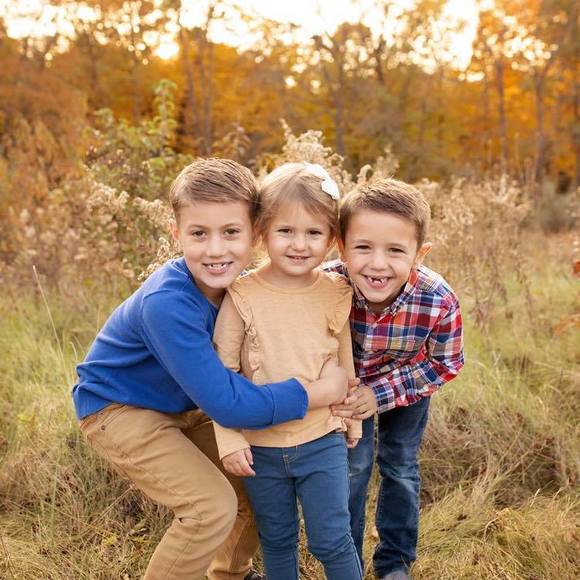 Meet your Posher, Sara - Picture 1 of 1